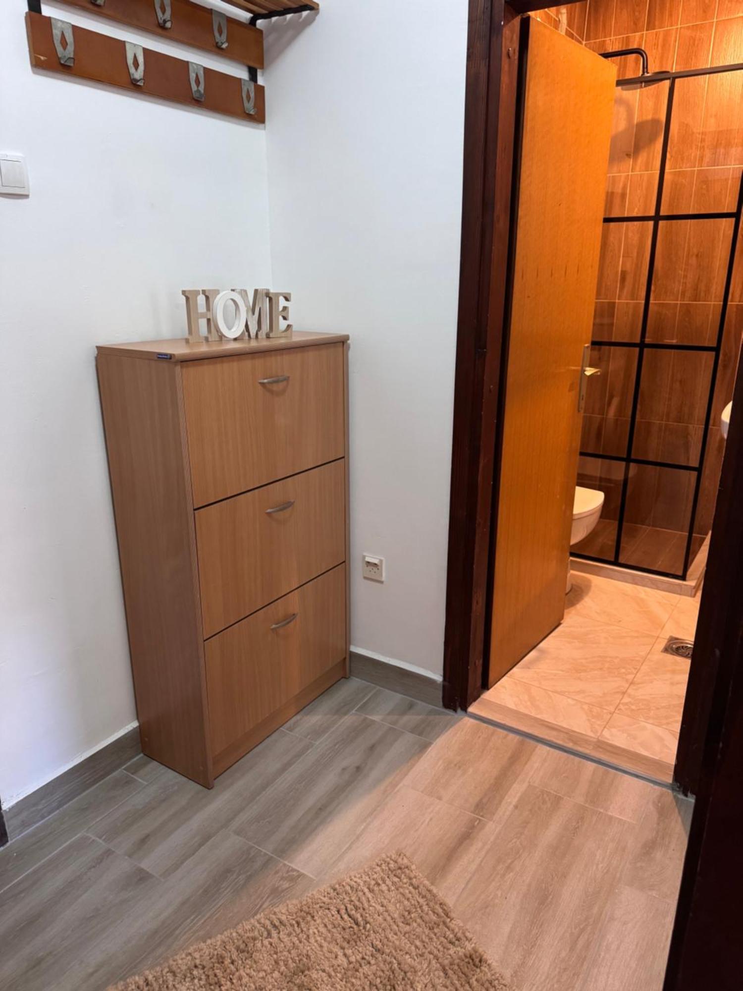 Apartament Damjan *